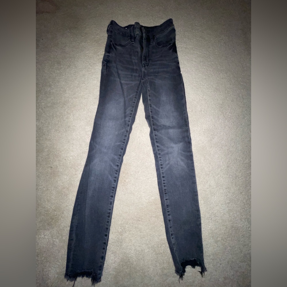 American eagle black skinny Jean.